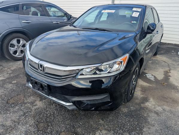 2016 Honda Accord LX's photo